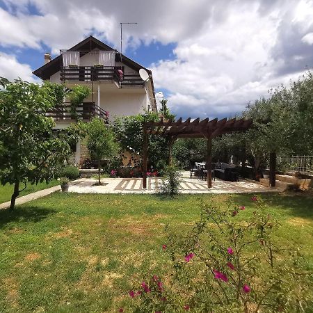 וודיצה Apartments Marijana מראה חיצוני תמונה