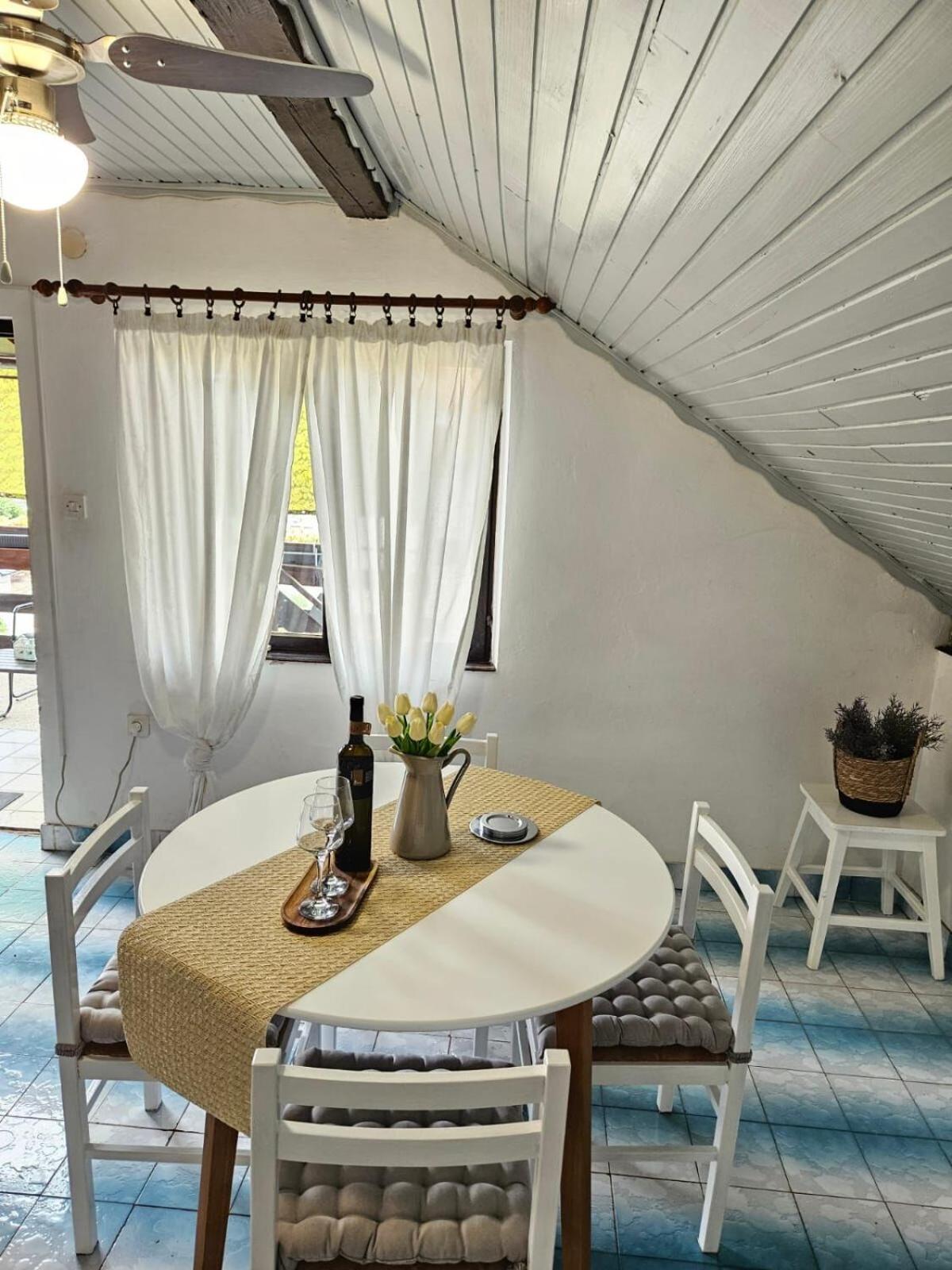 וודיצה Apartments Marijana מראה חיצוני תמונה
